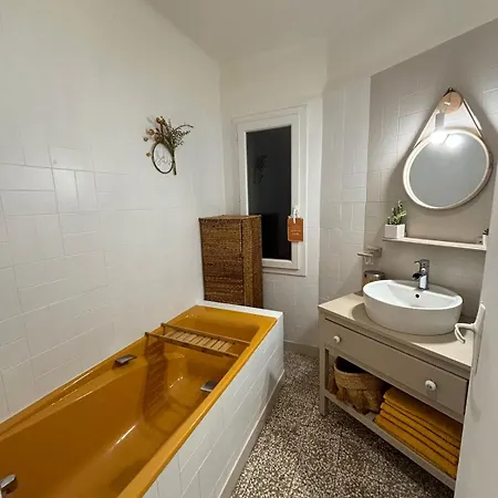 Apartment Lou Gala Besseges